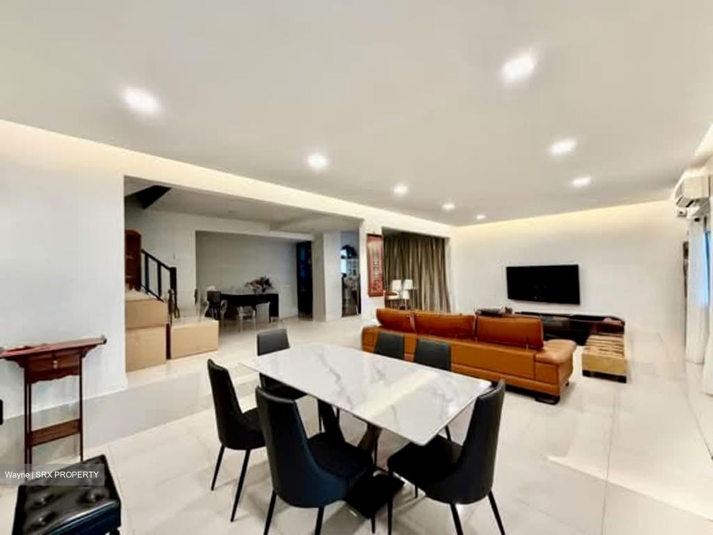 Dyson Road (D11), Terrace #557839621